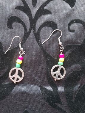 Colorful Beaded Peace Sign Dangle Earrings in Red, Yellow and Green